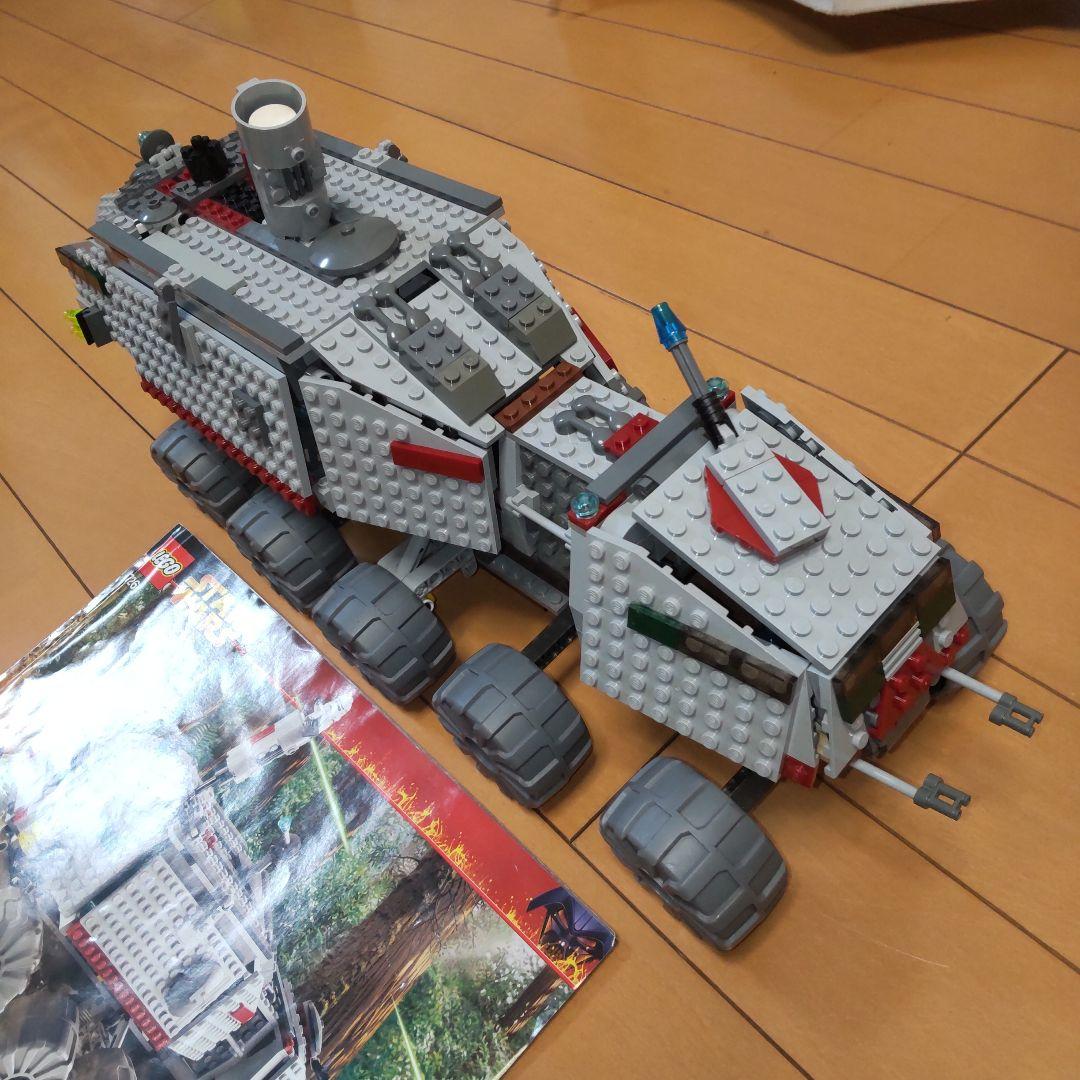 LEGO
