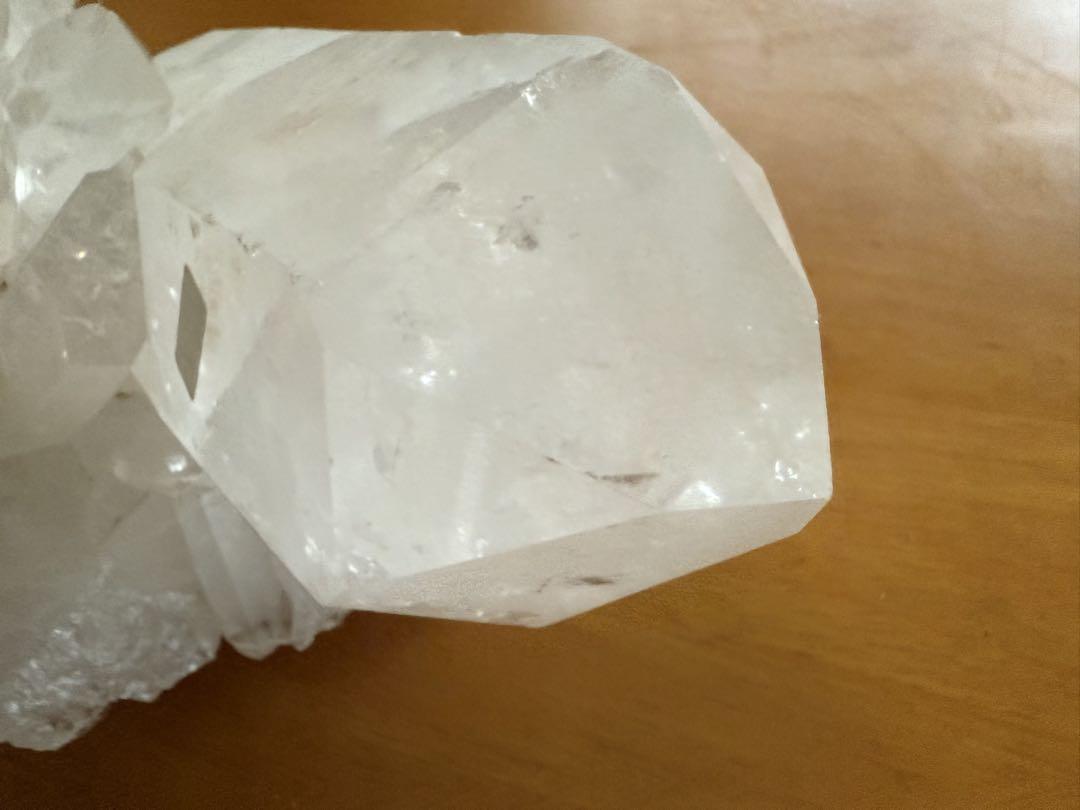 水晶　原石　2734g