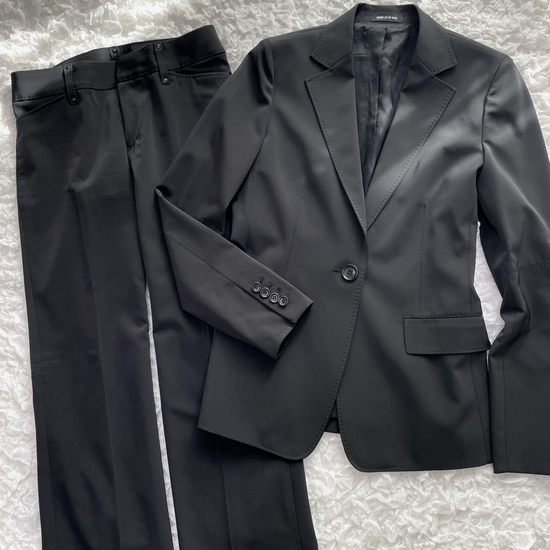 【美品】コムサデモード　シワになりにくい セットアップ パンツスーツ　ブラック