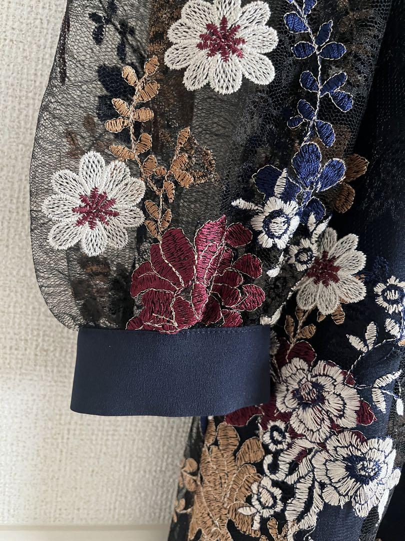 GRACE CONTINENTAL 花柄総刺繍ワンピース