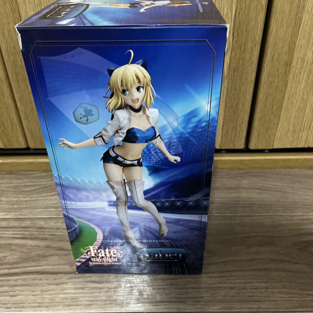 フィギュア　セイバー　Fate stay night Saber