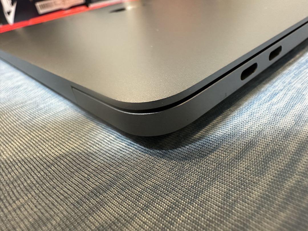 マウス付MacBook Pro (Retinaディスプレイ, 13-inch,