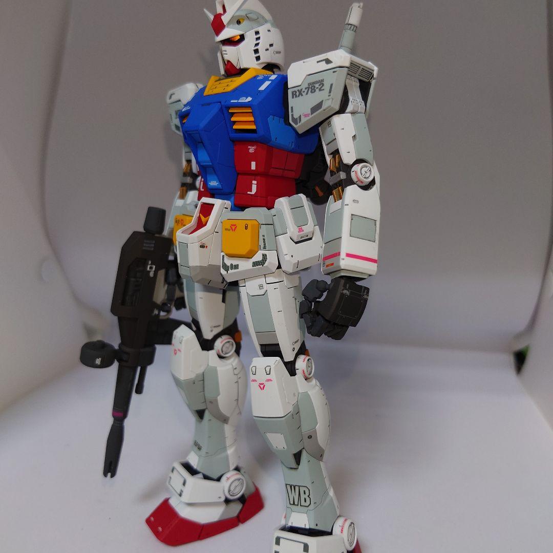 Amazon.co.jp: バンダイスピリッツ MG 1/100 ガンダムベース限定