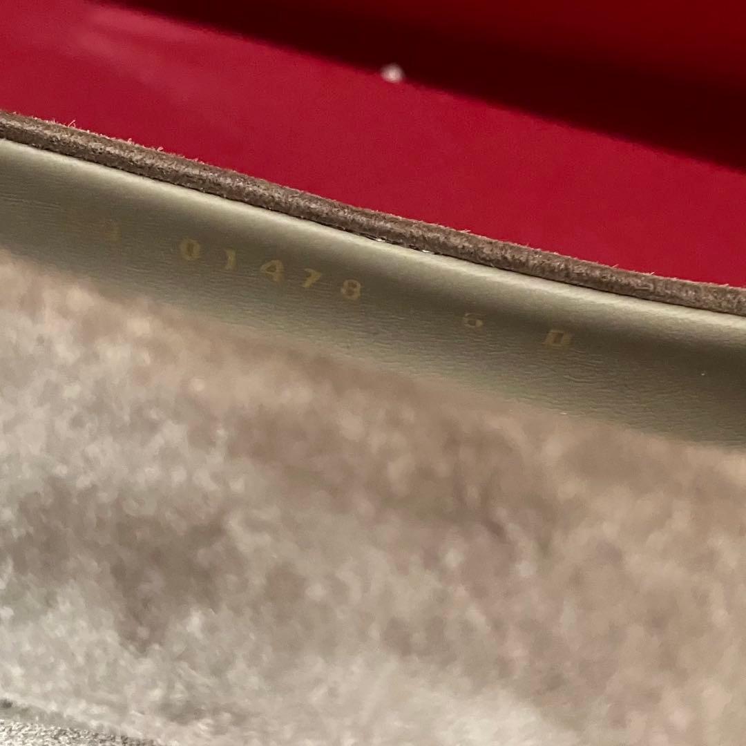 【美品】Ferragamo フェラガモ パンプス 太ヒール ベージュ