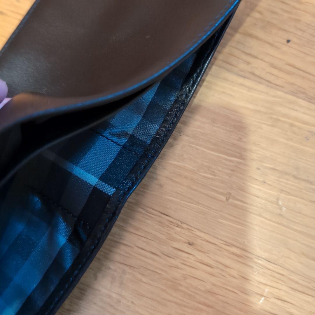 BURBERRY 二つ折り財布 黒 レザー