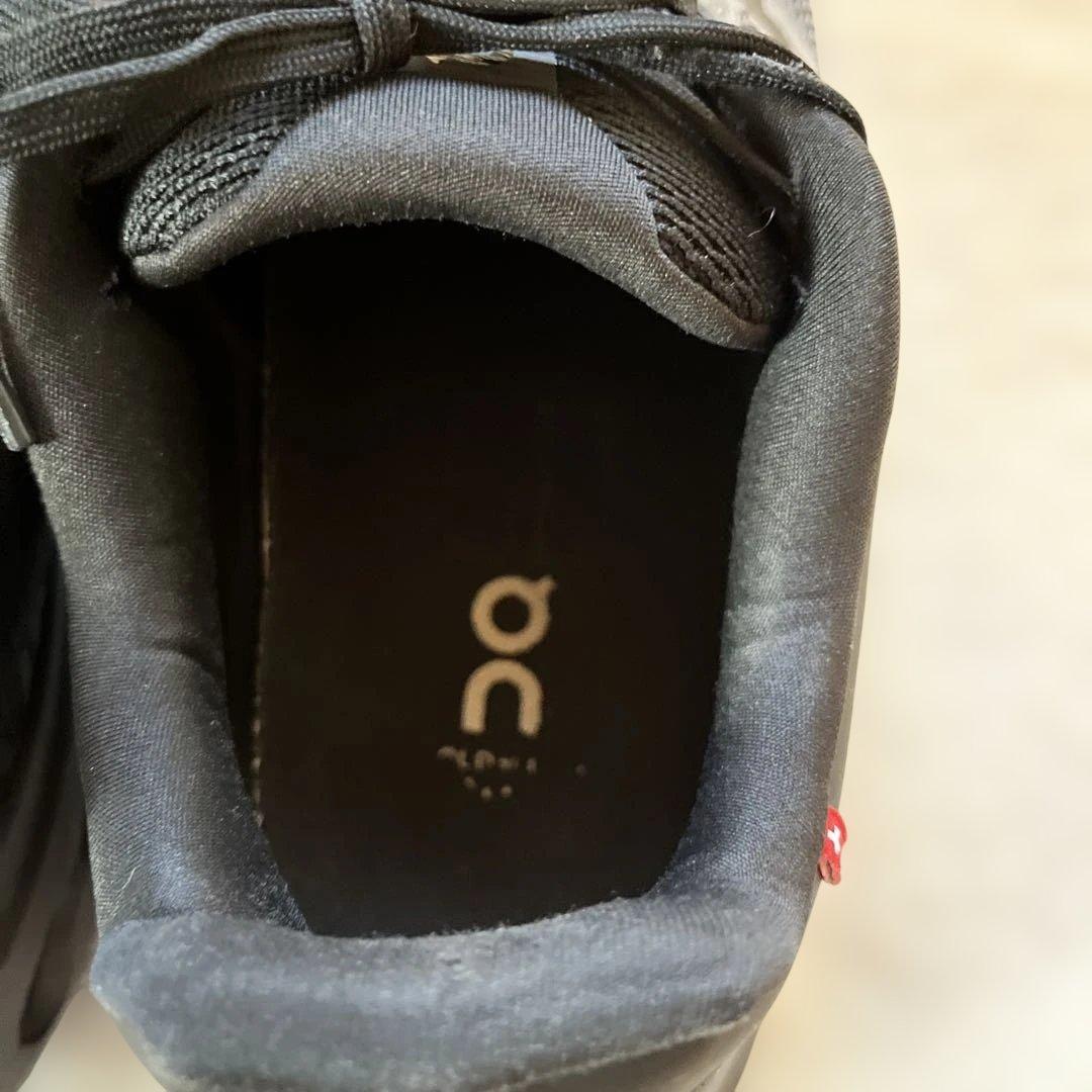 ON オン クラウドサーファーネクストランニングシューズ 28cm ON オン クラウドサーファーネクストランニングシューズ 28cm