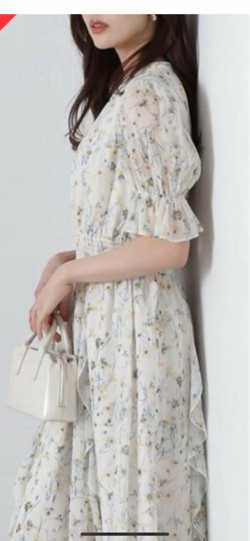 人気完売商品♡花柄フリル袖ワンピースPSサイズ／プロポーション