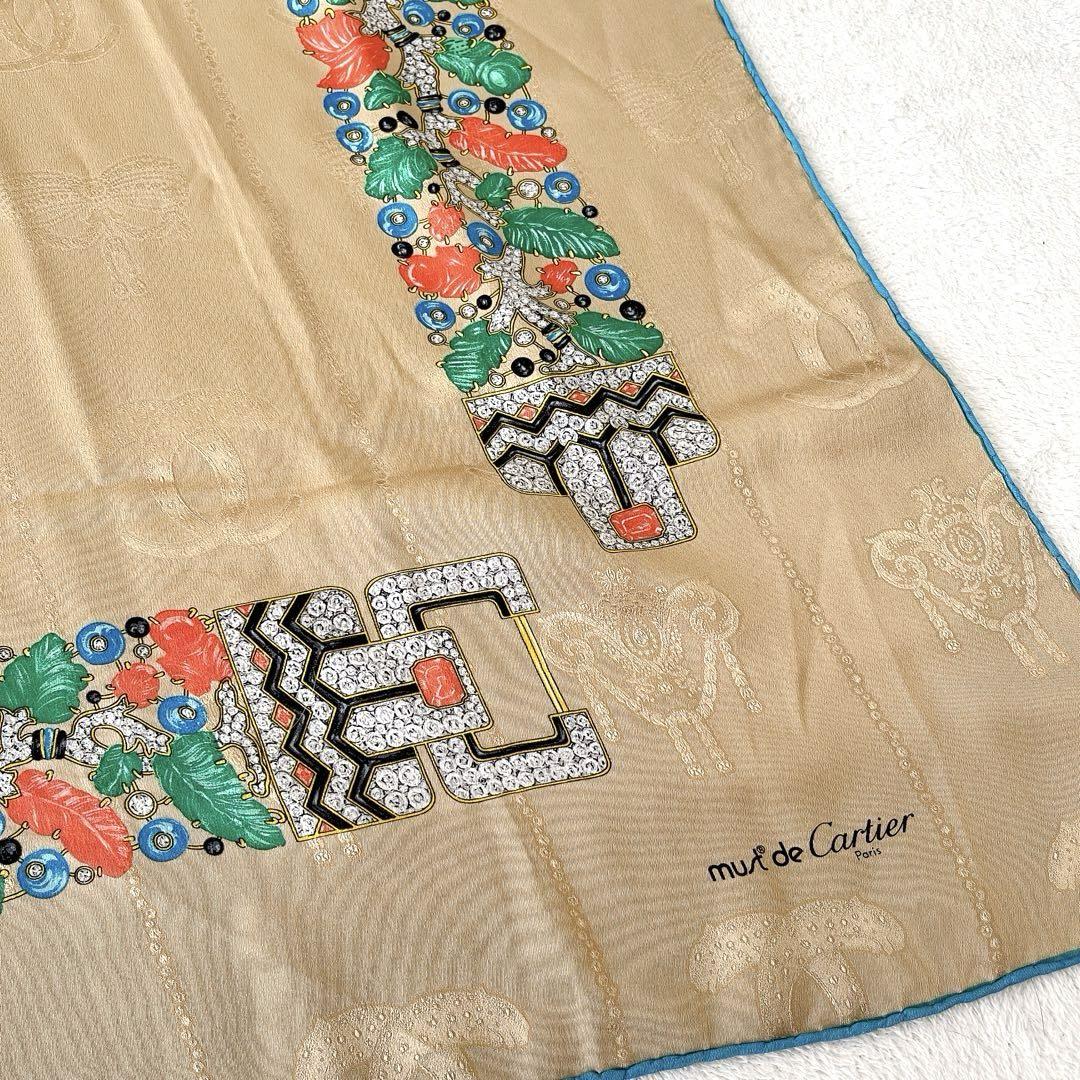 極美品★Cartier★絹シルク100% 大判スカーフダブルC 花柄 ベージュ 極美品☆Cartier☆絹シルク100% 大判スカーフダブルC 花柄