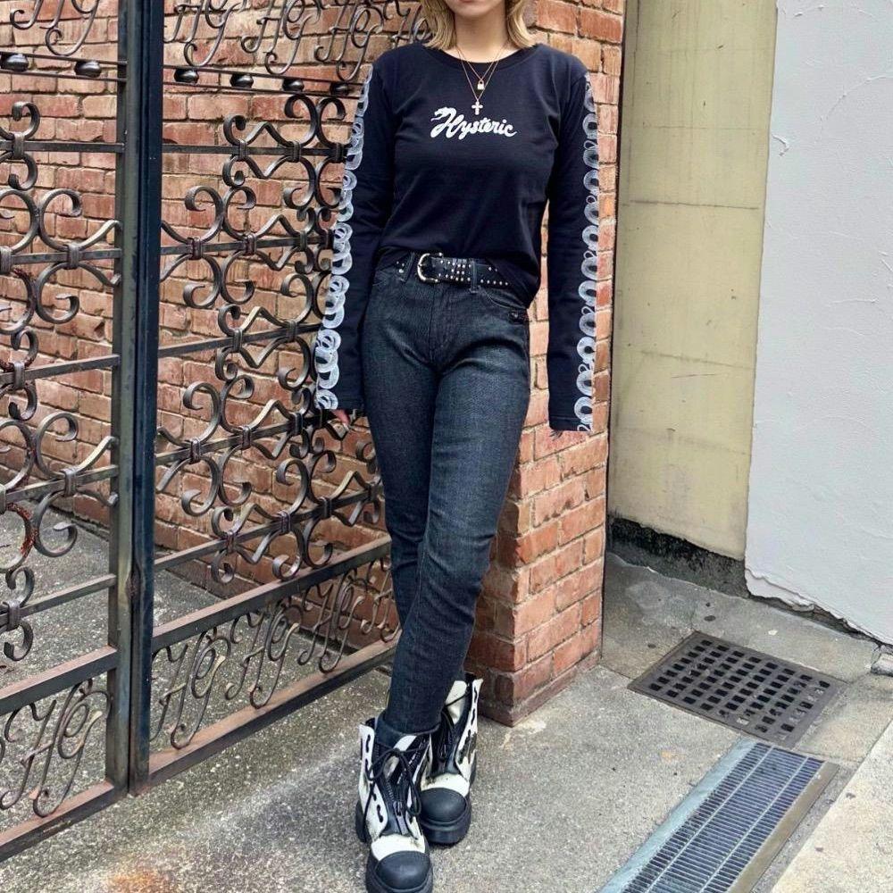 ヒステリックグラマー　現行品　SNAKE SLEEVE ショートTシャツ　ロンT