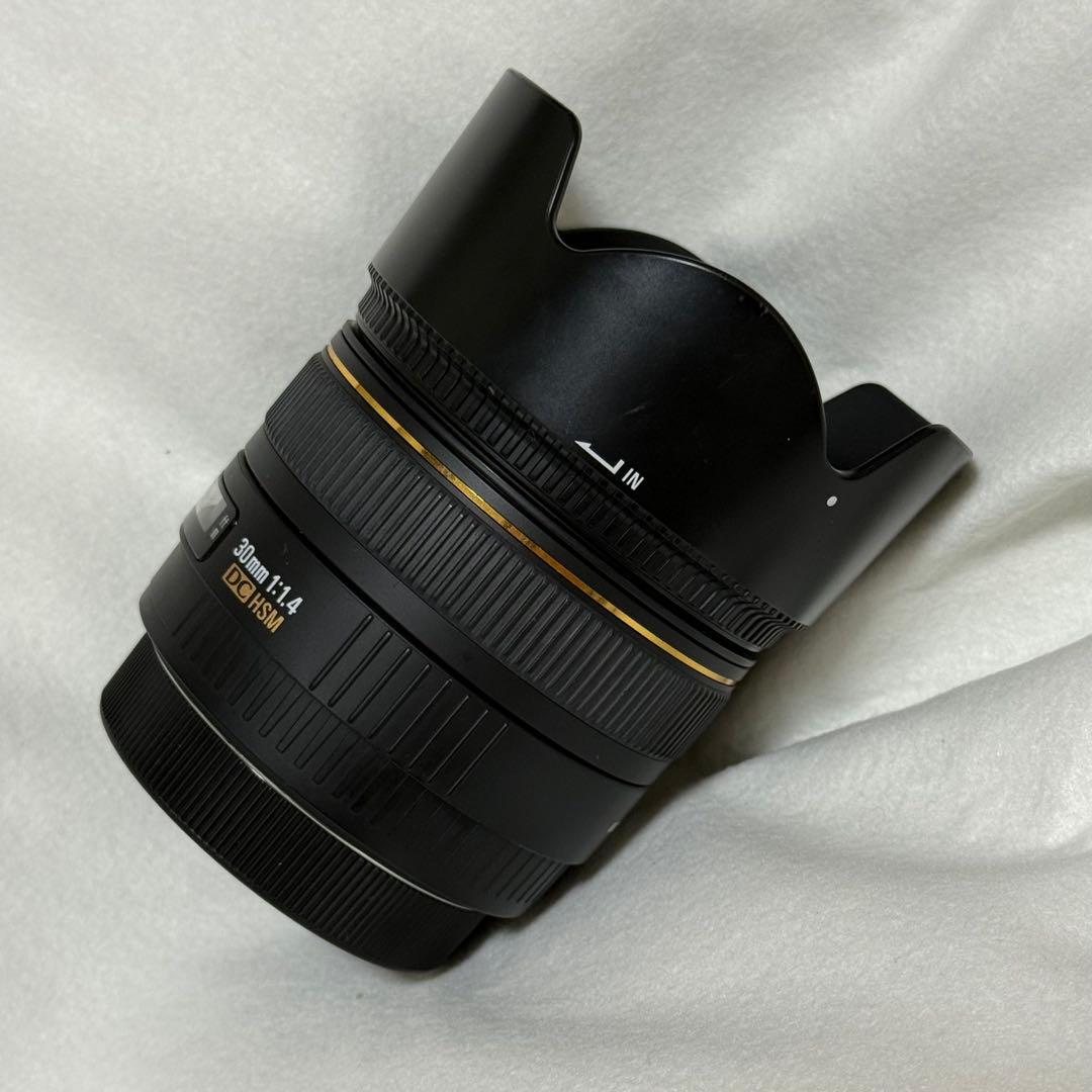 SIGMA 30mm F1.4 単焦点 CANON用 SIGMA 30mm F1.4 単焦点 CANON用