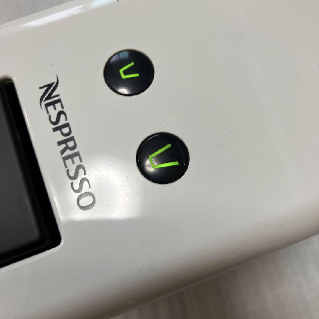 Nespresso ネスプレッソ　エッセンサミニピュアホワイト　カプセル式