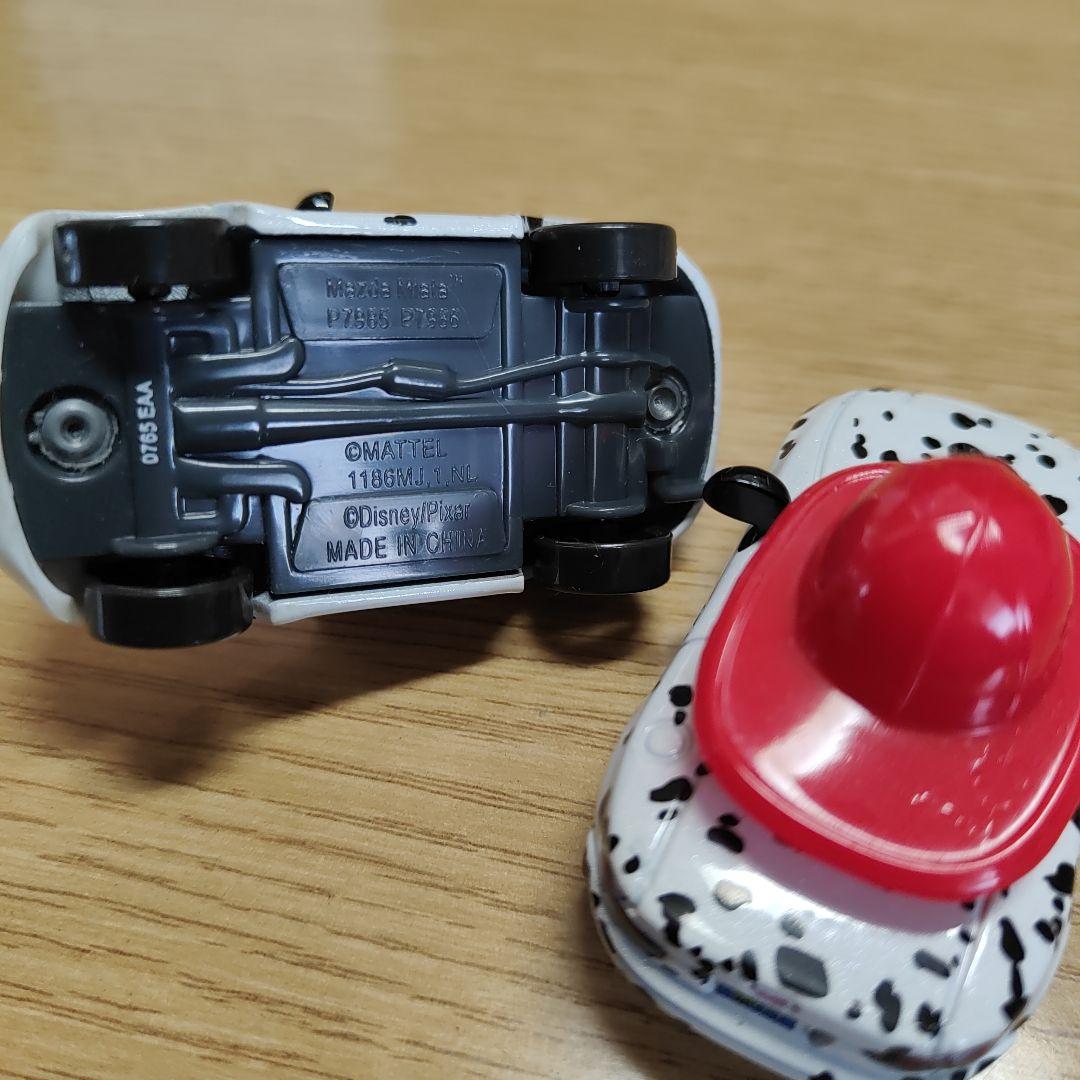 カーズ　マテル　ダルメシアン　ミアとティア ミニカー 2台セット