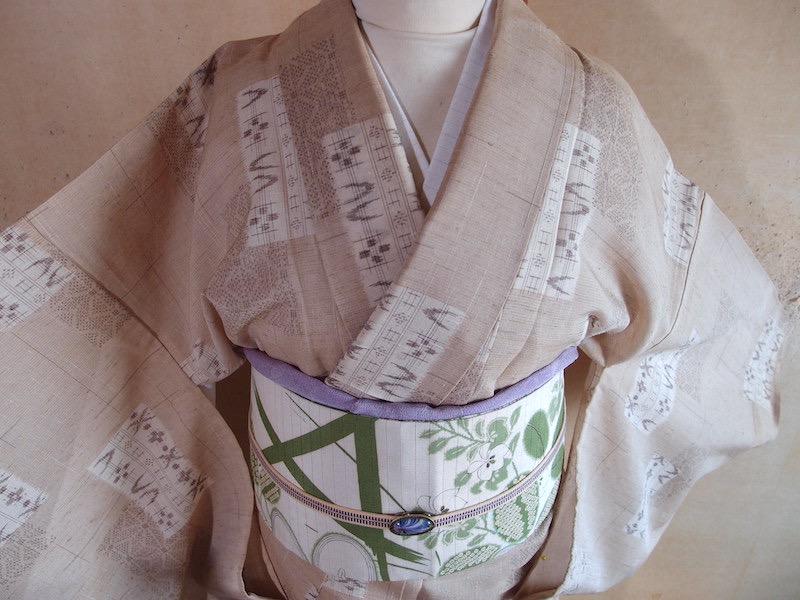 夏物　絽の塩瀬名古屋帯（萩、秋草文）手刺繍　アンティーク　正絹美品