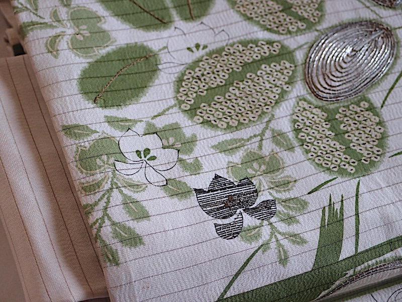 夏物　絽の塩瀬名古屋帯（萩、秋草文）手刺繍　アンティーク　正絹美品
