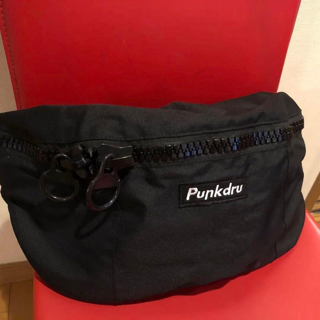 パンクドランカーズ　ボディバッグ　千駄ヶ谷本店購入　2024購入　新品未使用
