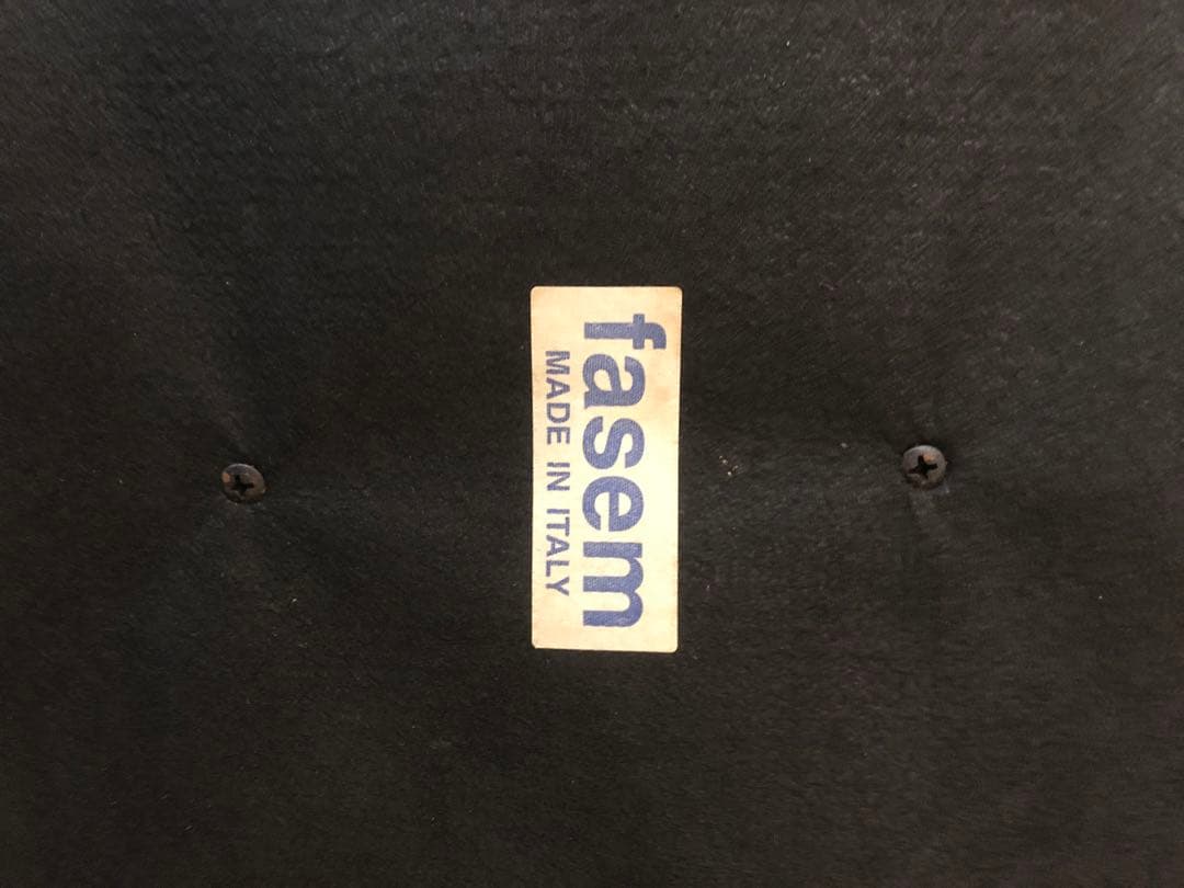 fasem ダイニングチェア