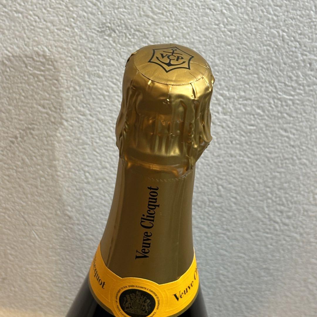 NA3102 未開栓! Veuve Clicquot ヴーヴ クリコ イエロー