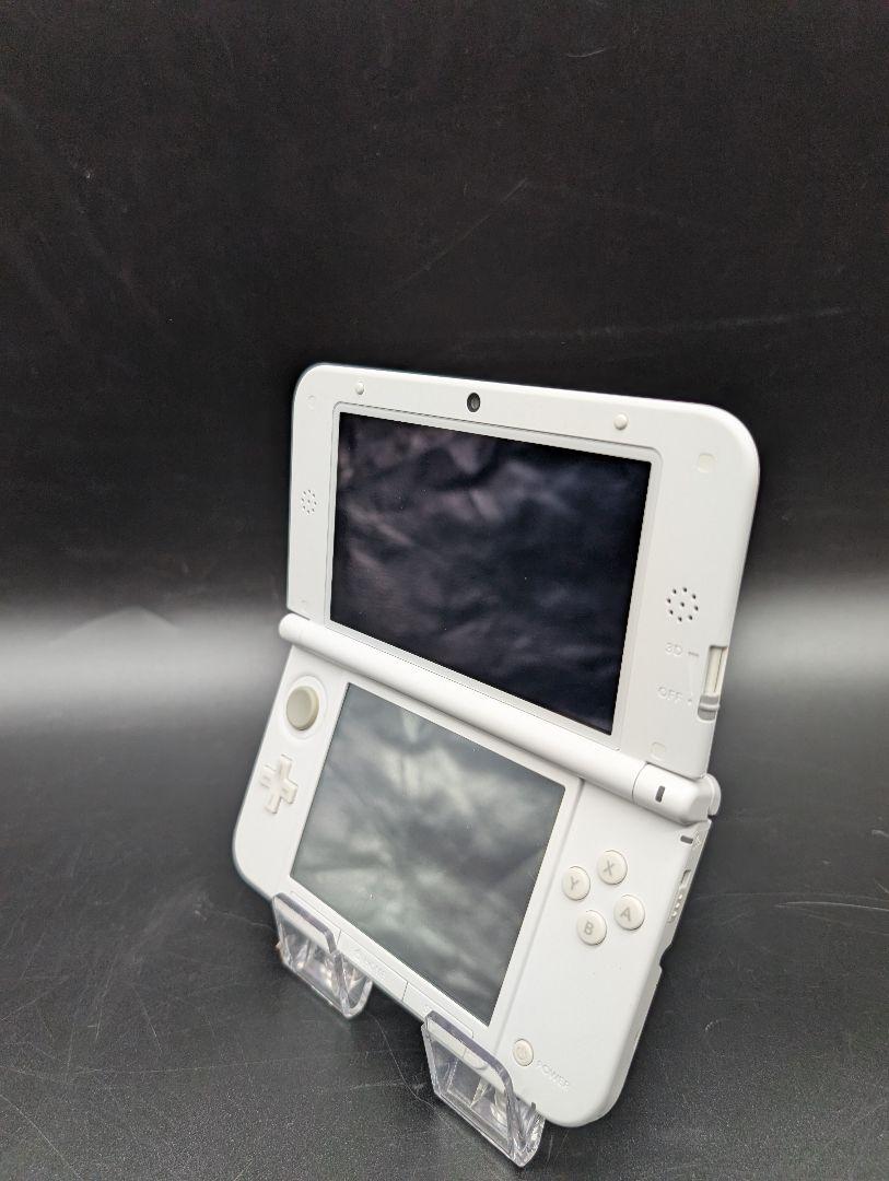 ニンテンドー3DS　LL本体　ピンクホワイト
