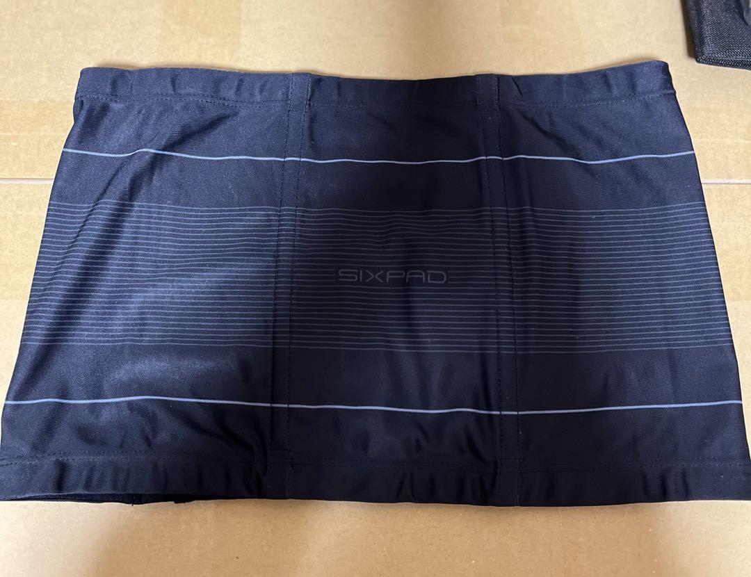 SIXPAD 【未着用】シックスパッド パワースーツアブズ Lサイズ