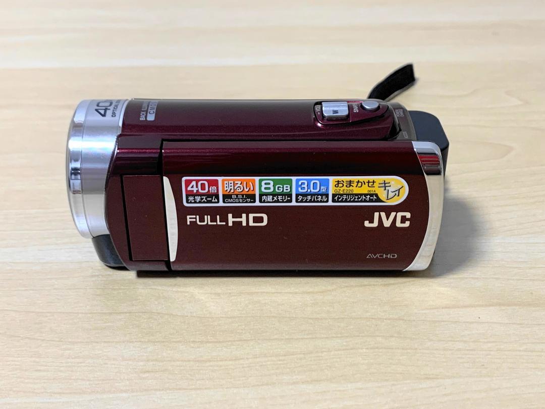 美品 JVC ビデオカメラ EVERIO GZ-E220