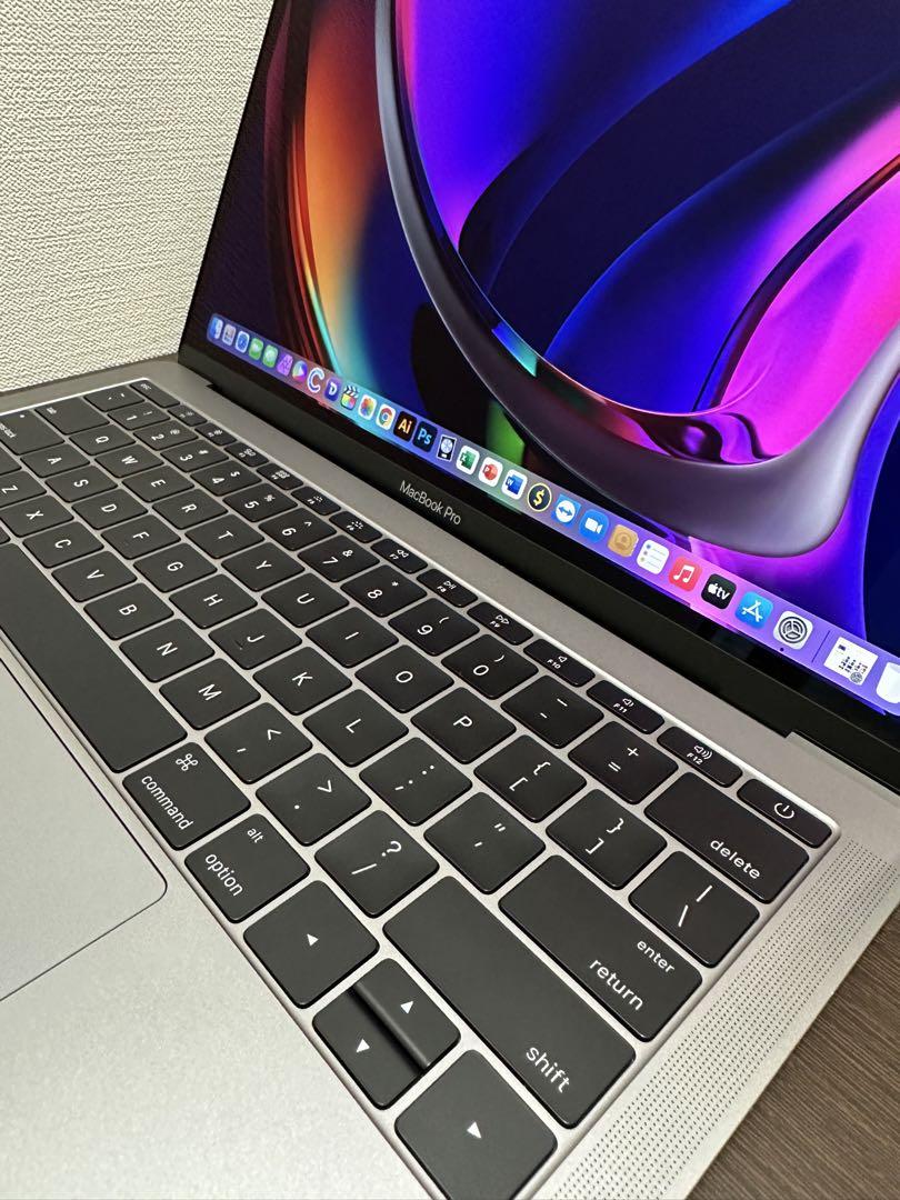 美品 MacBook Pro 16GB / SSD 256GB / オフィス付き