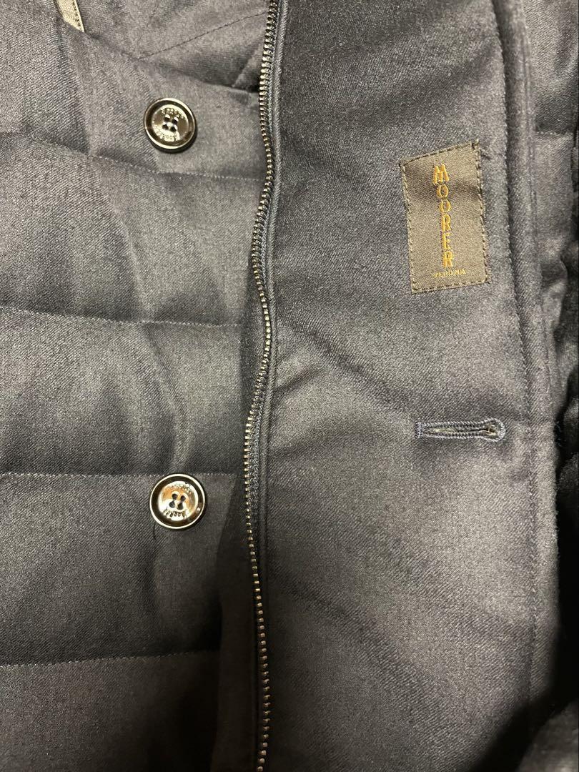 ✟