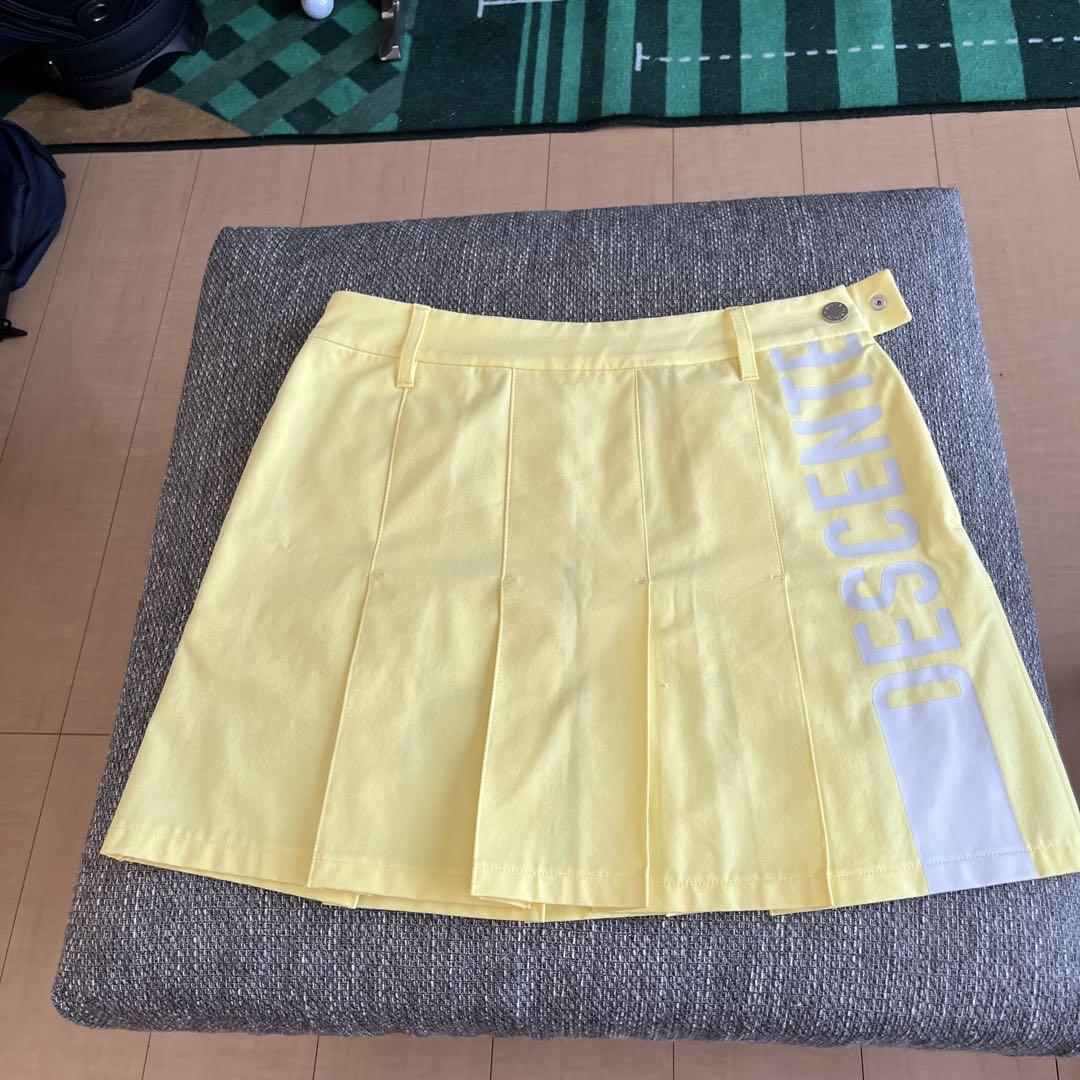 DESCENTE レディース ゴルフウェア セット DESCENTE レディース ゴルフウェア セット イエロー - メルカリ
