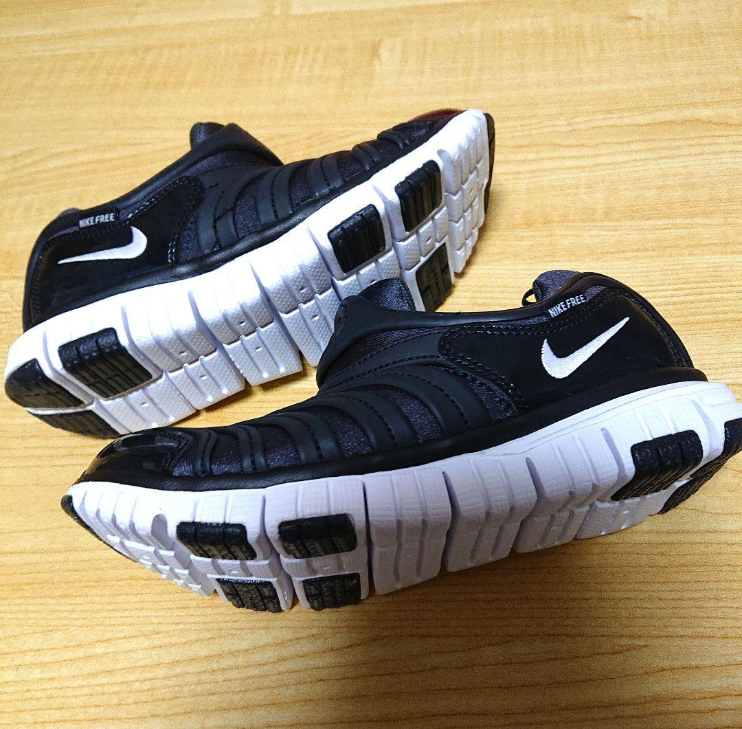 新品 Nike ダイナモ スニーカー 343738-013 ブラック 21cm