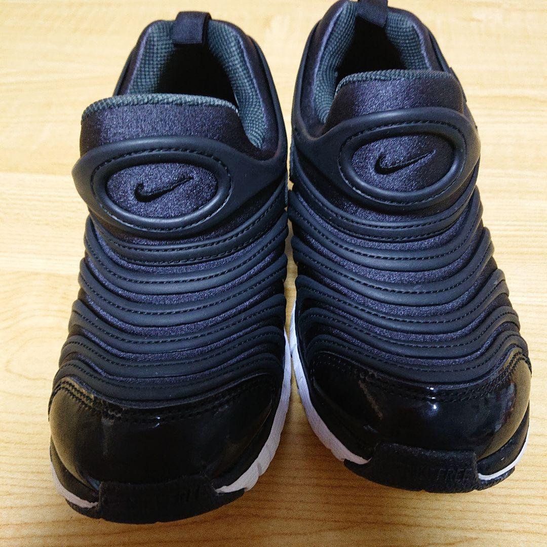 新品 Nike ダイナモ スニーカー 343738-013 ブラック 21cm