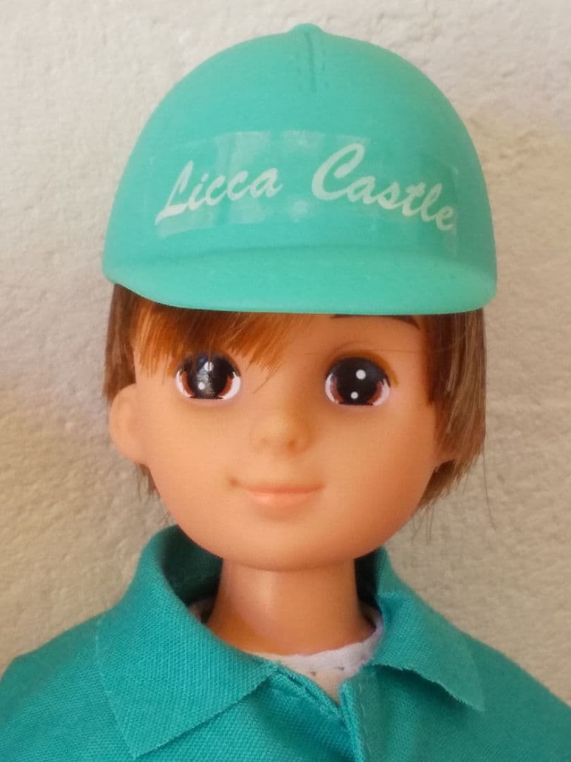 リカちゃんキャッスルユニフォームペアリカ、イサム新品