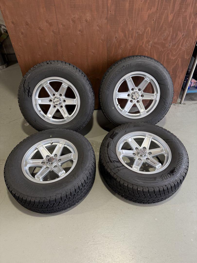 265/65R17 150系プラド用 スタッドレスタイヤ