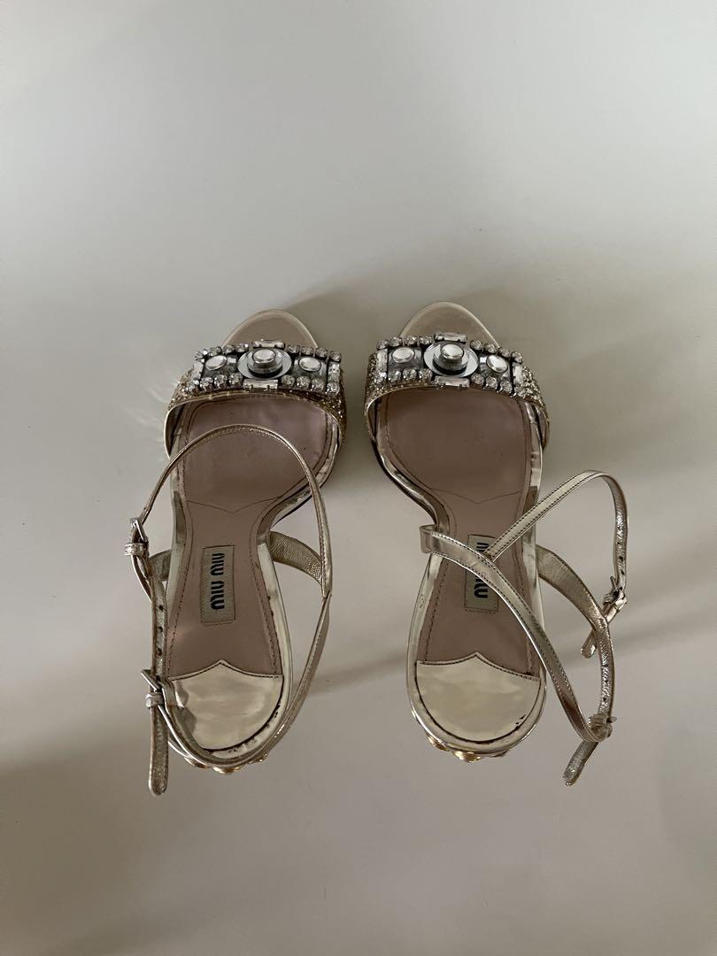 miu miu ビジュー　サンダル　　ミュウミュウ miumiu】 ミュウミュウビジュー付きサンダル
