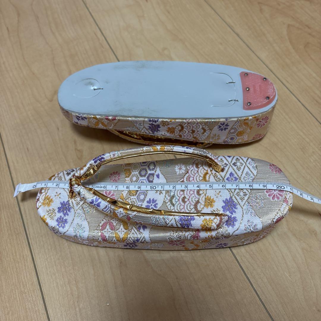 197 超美品　正絹黒着物×しだれ桜　7歳　七五三着物セット　和装小物　結び帯
