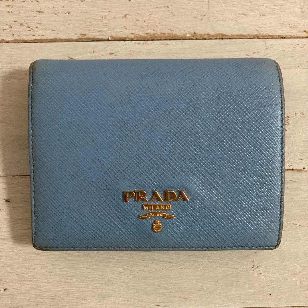 PRADA プラダ 二つ折り財布 サフィアーノレザー サックスブルー