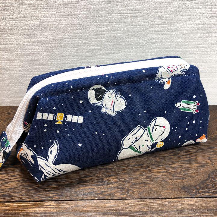 メルカリ ハンドメイド ワイヤー口金入りペンケース 宇宙柄 文房具 1 0 中古や未使用のフリマ メルカリ ハンドメイド ワイヤー口金入りペンケース 宇宙柄 文房具 1 0 中古や未使用のフリマ