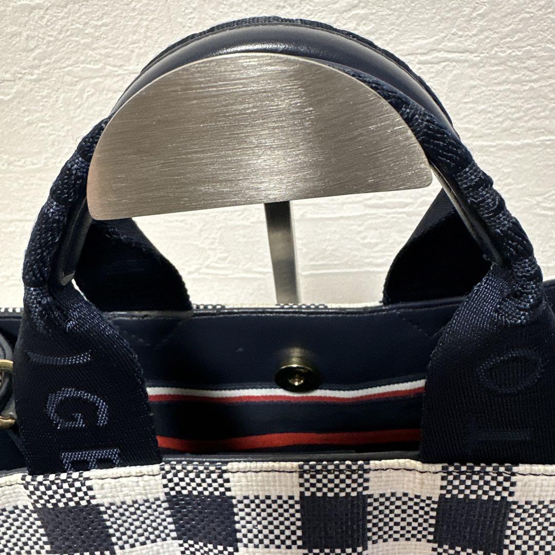 男の子向けプレゼント集結 美品✨TOMMY HILFIGER 2WAY ハンドバッグ ショルダーバッグ バッグ