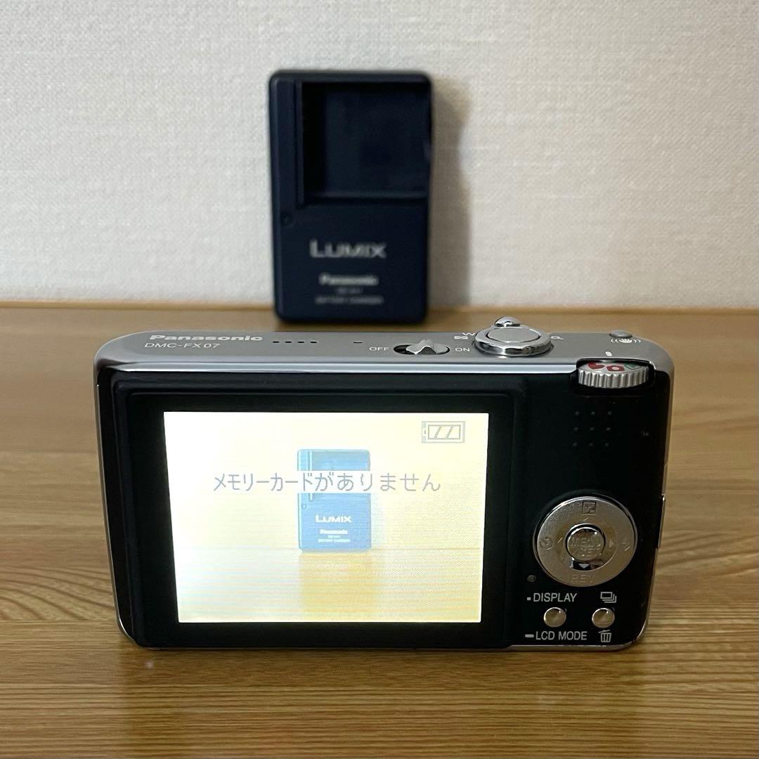 Panasonic LUMIX DMC-FX07 ブラック デジタルカメラ