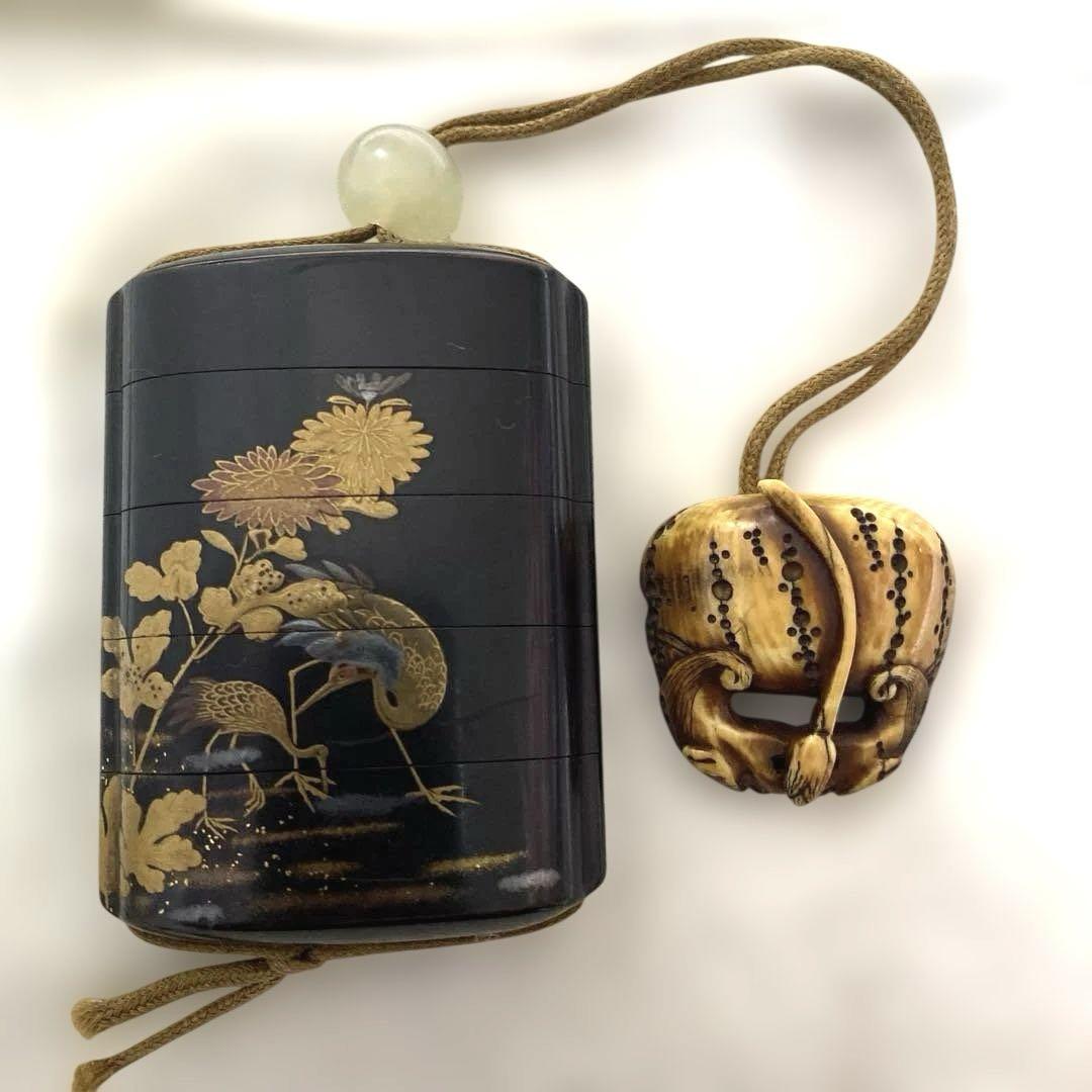 A-2 印籠　金蒔絵　装飾品　アンティーク　美術品　工芸品　漆芸　漆器　木箱付き アンティーク雑貨 明治期 金彩鶴蒔絵 五ツ組木製重箱(お重、漆器