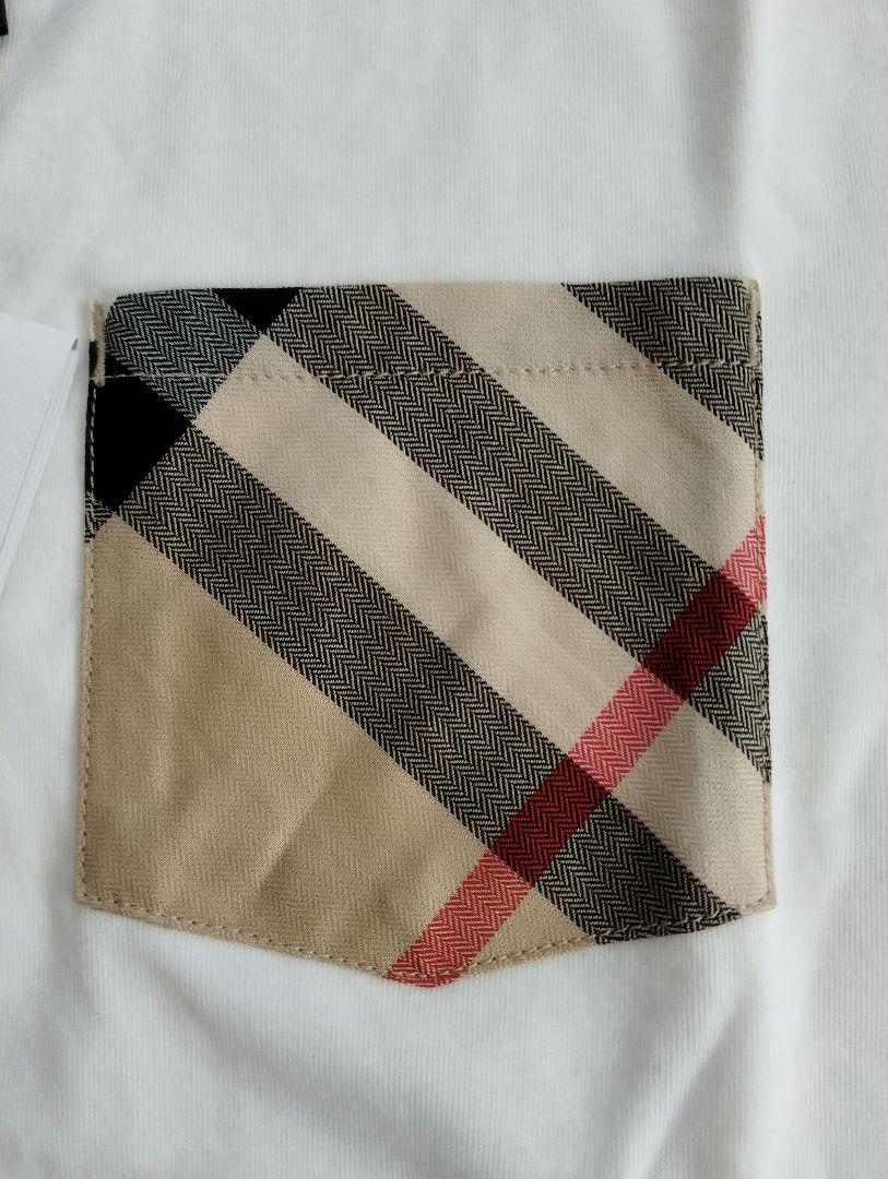 BURBERRY　Tシャツ　140cm