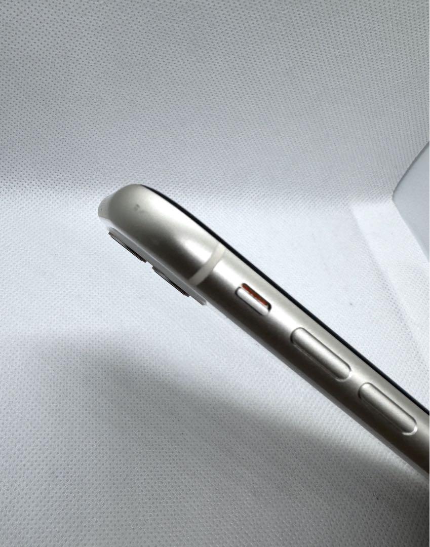 iPhone11 128G SIMフリー バッテリー87%ホワイト 本体のみ