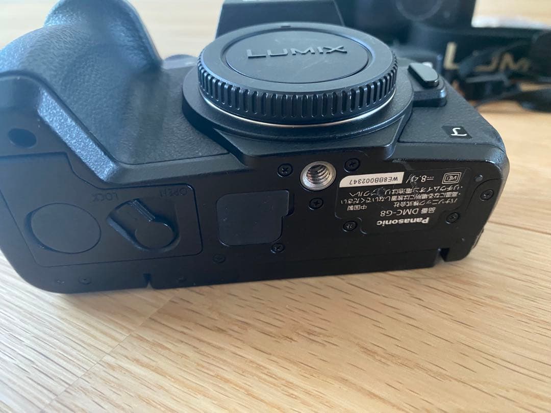 LUMIX DMC-G8M ミラーレスカメラ 本体　シャッター数7573
