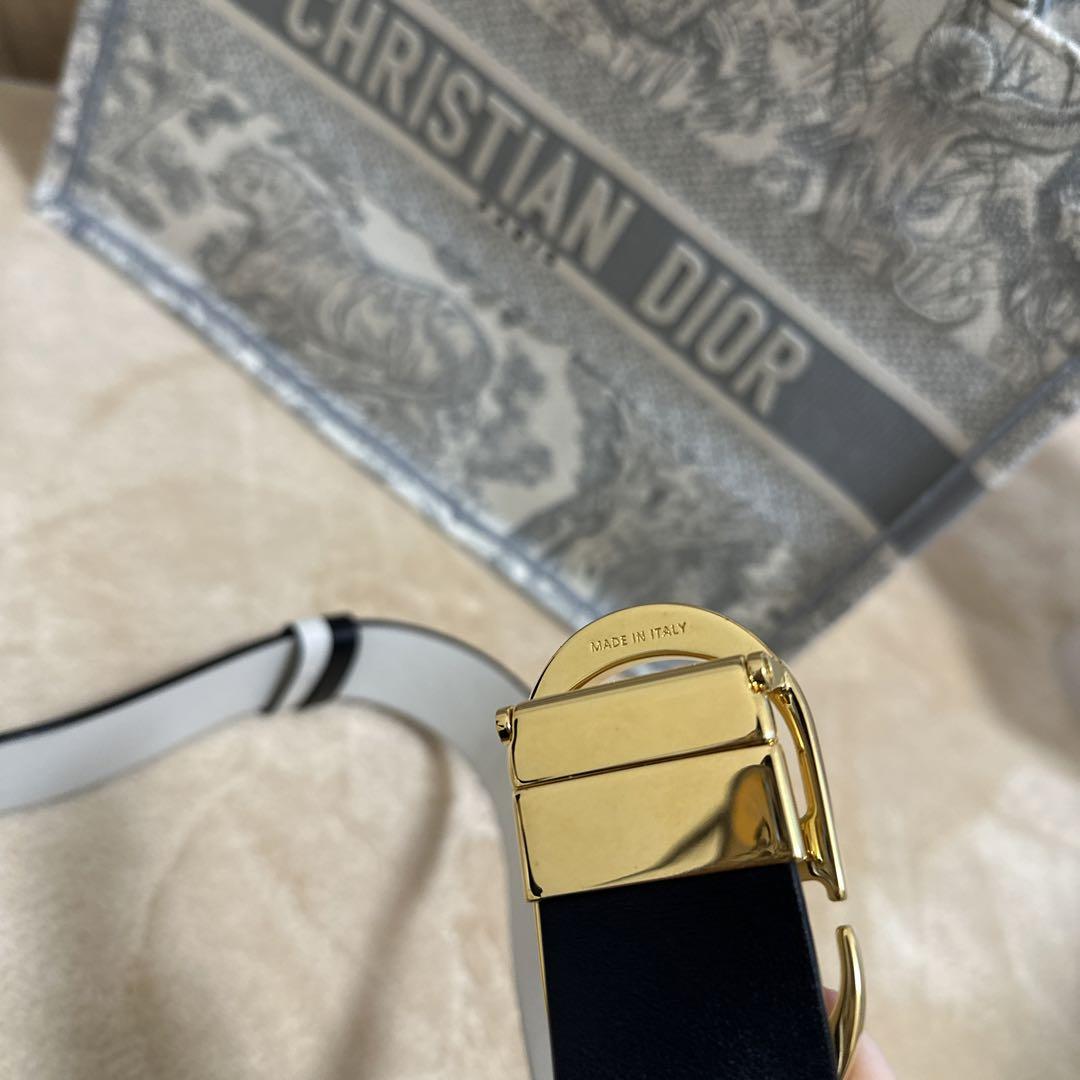 大人気 Dior Book Tote バッグ ミディアム
