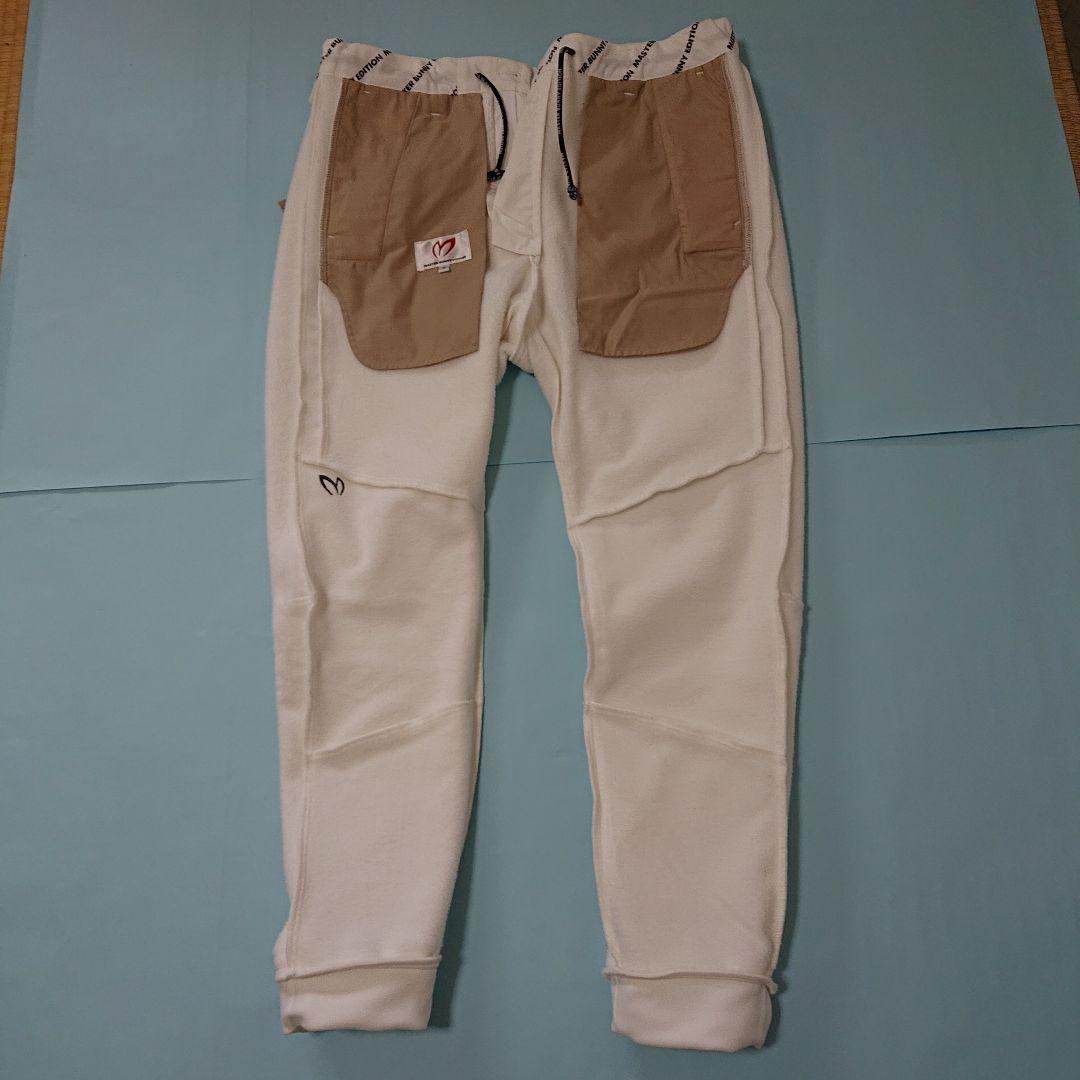MASTER BUNNY EDITION パンツ