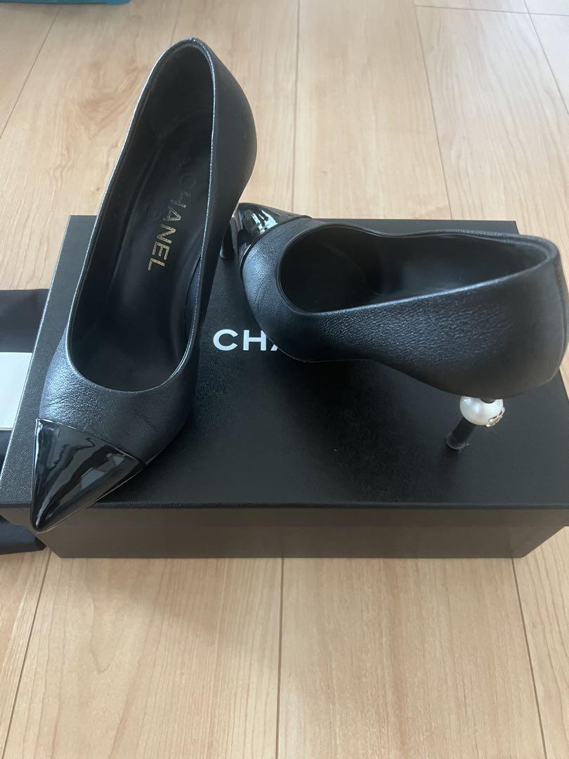 CHANEL パールパンプス