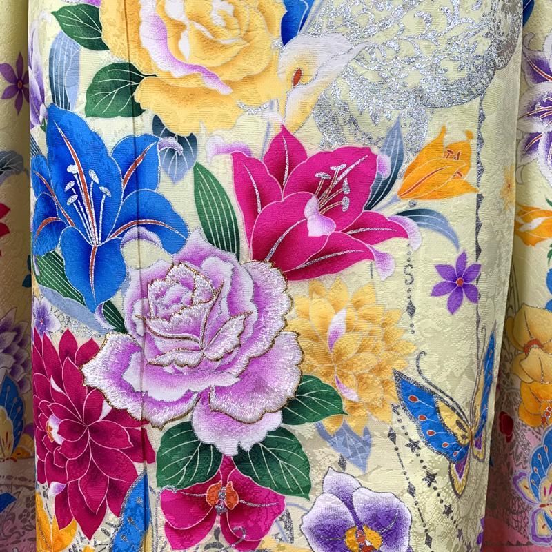 【最終値下げ】307z19〇振袖 銀彩 ラメ刺繍 地紋 花 蝶々 成人式〇美品 画像4