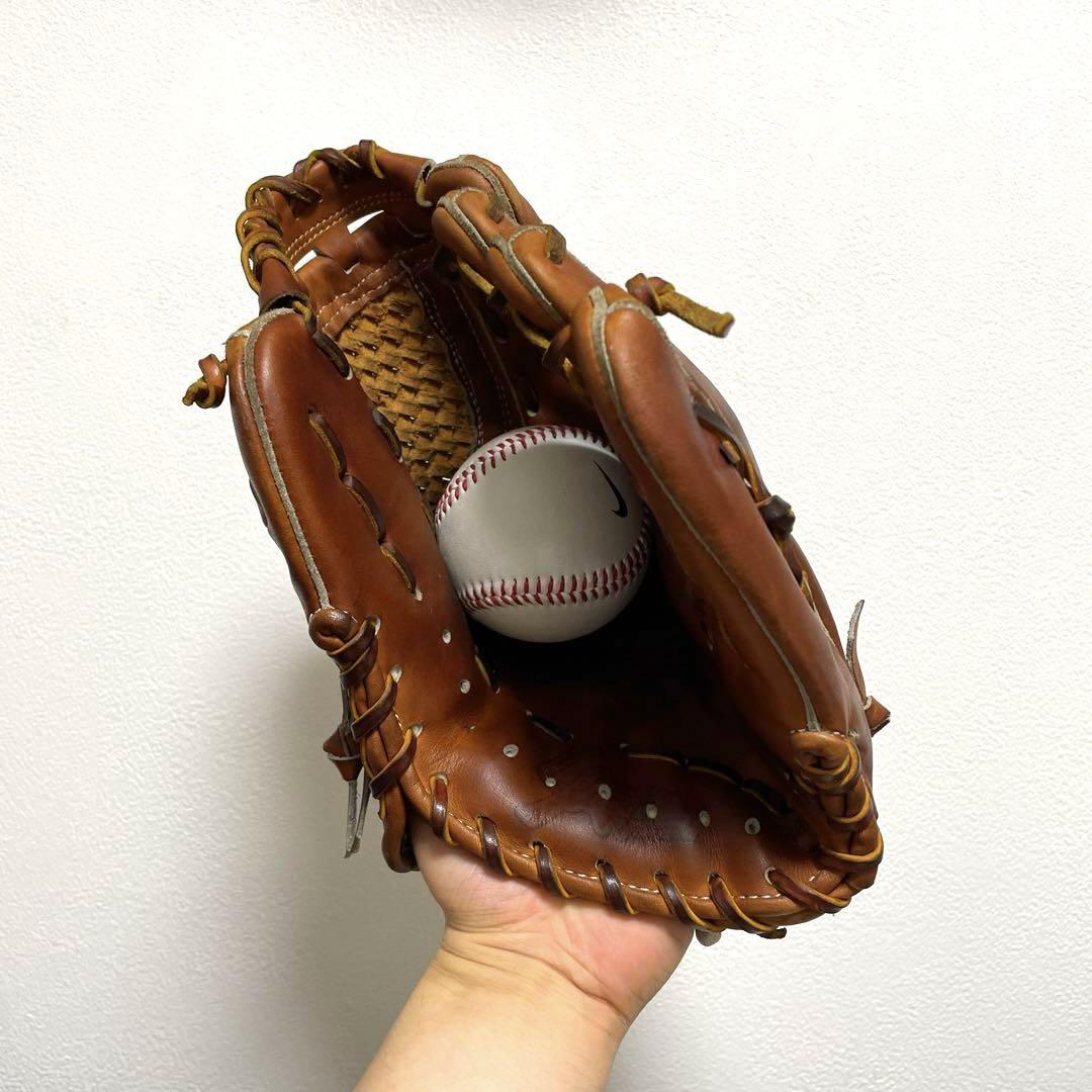 スラッガー 型抜群 極美品 即戦力 硬式 内野手用具