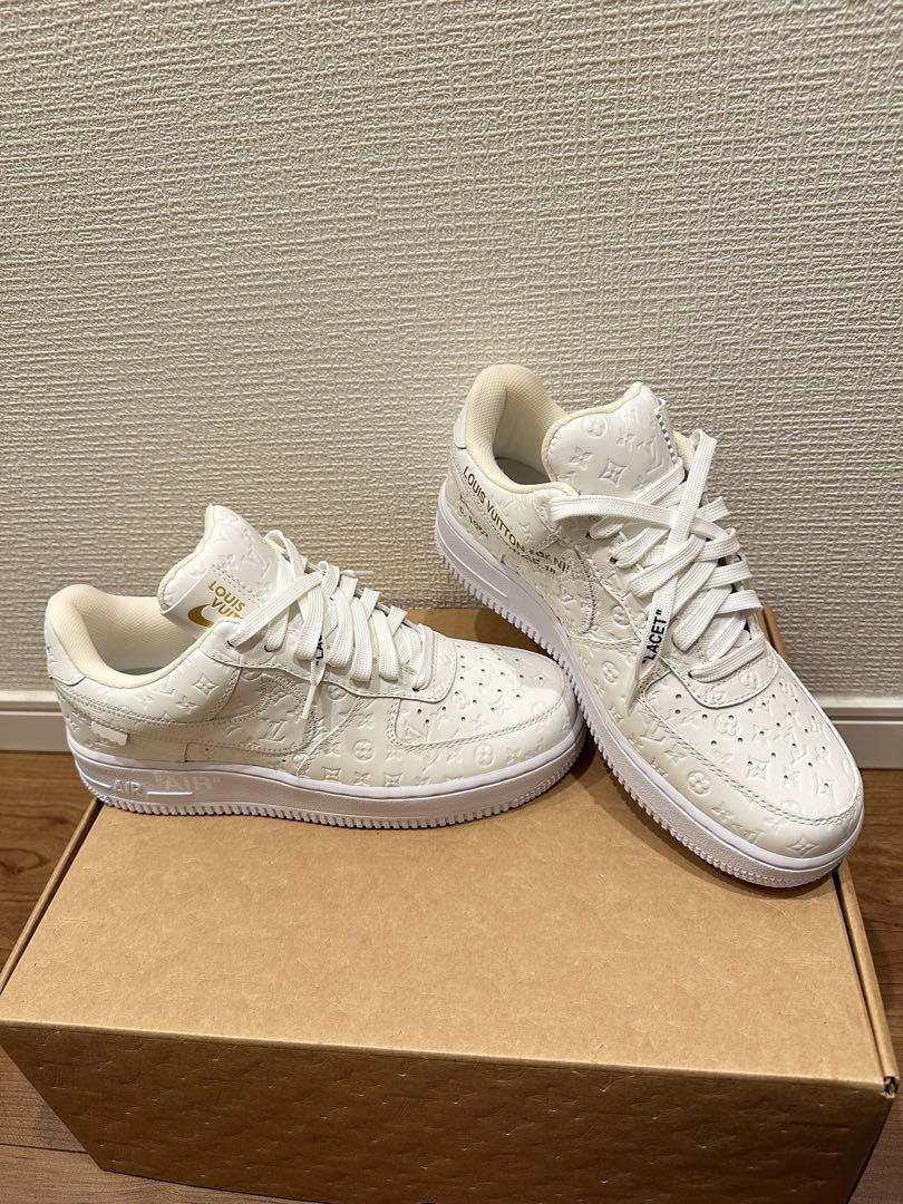 louis vuitton nike air force 1 &pilot case