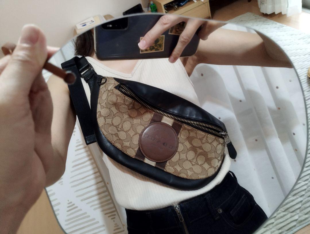 COACH ボディバッグ・ウエストポーチ