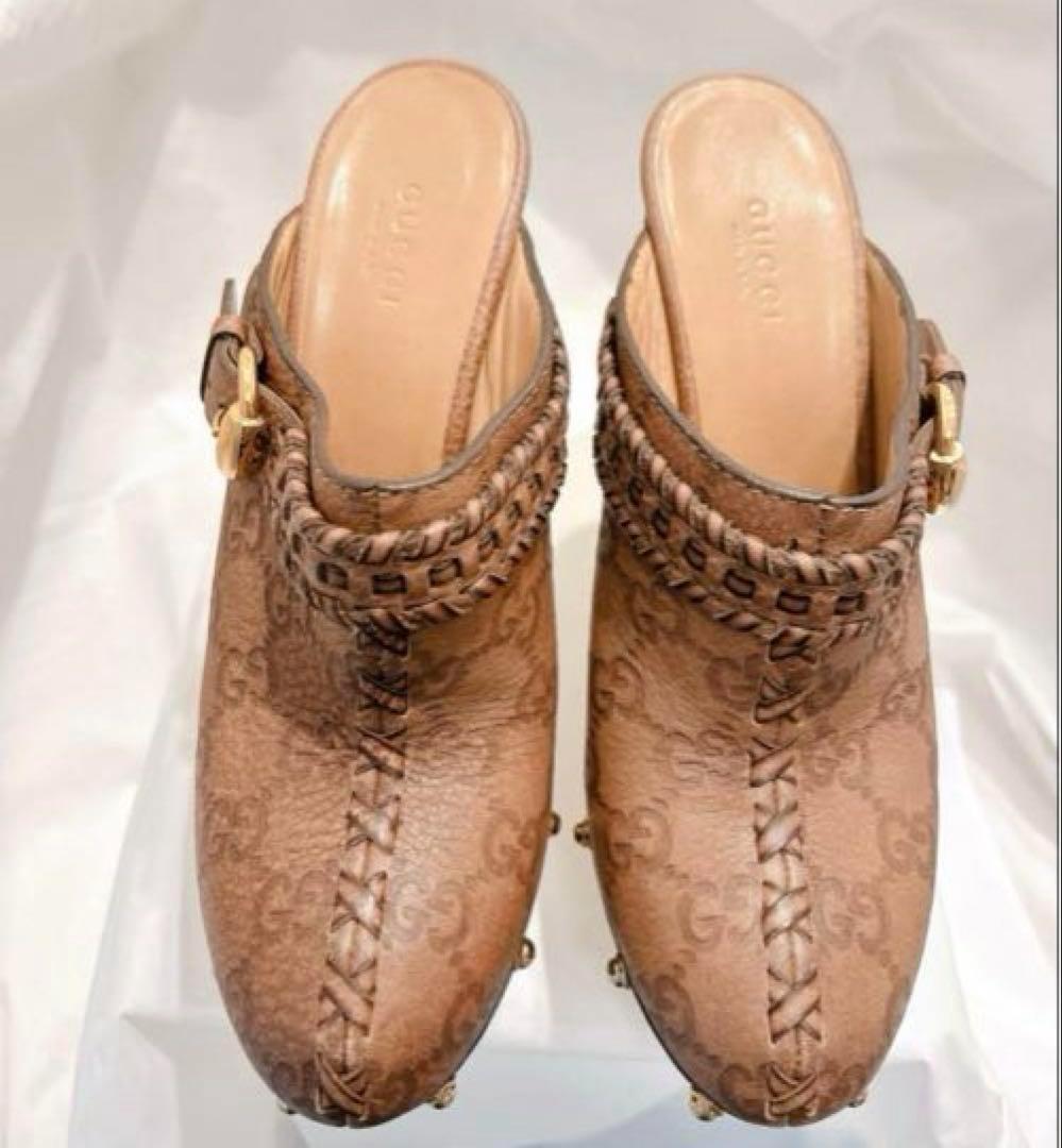 美品】GUCCI グッチ サボサンダル シグネチャー サイズ37 - メルカリ