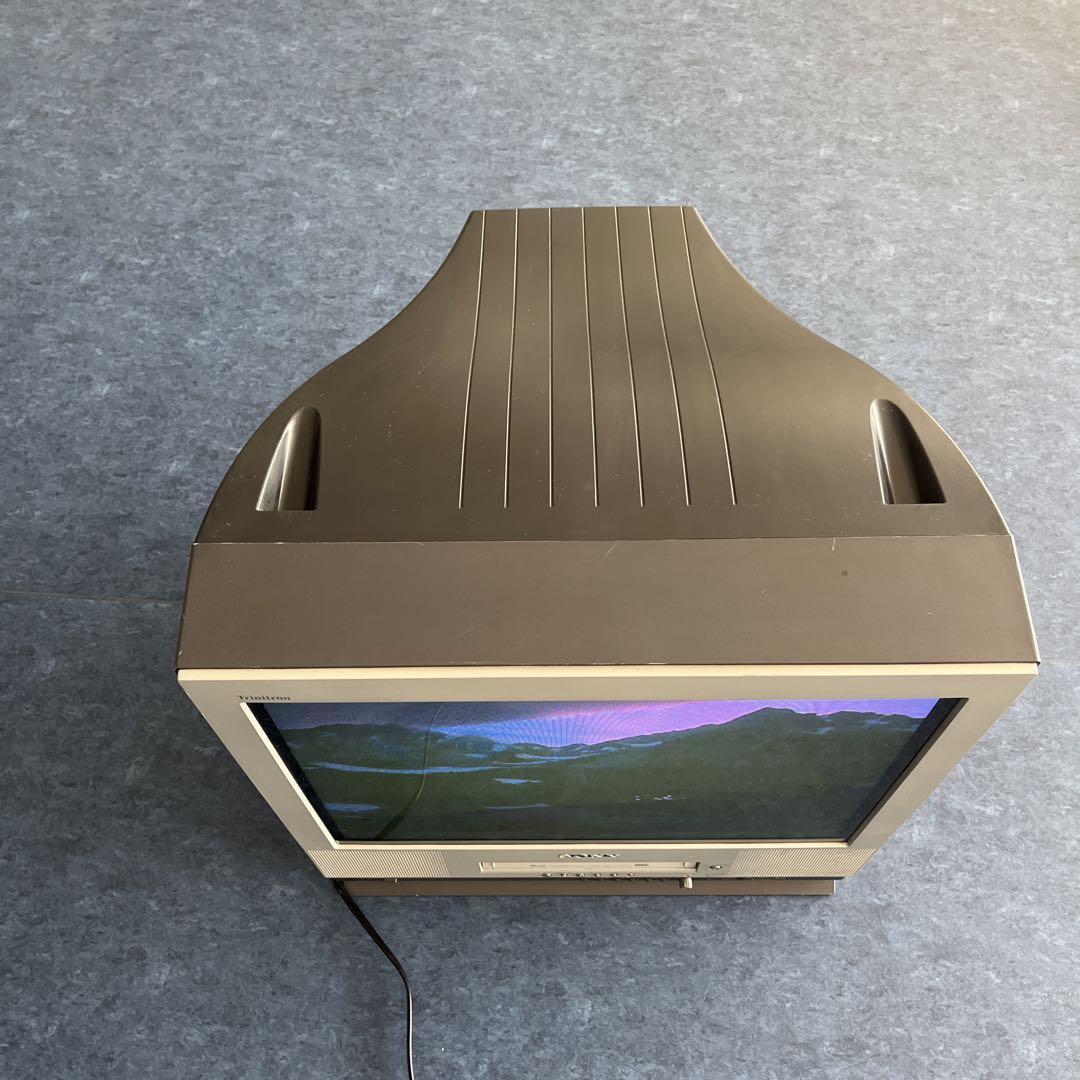 99年製Sony Trinitron ビデオ付きブラウン管テレビ 21インチ